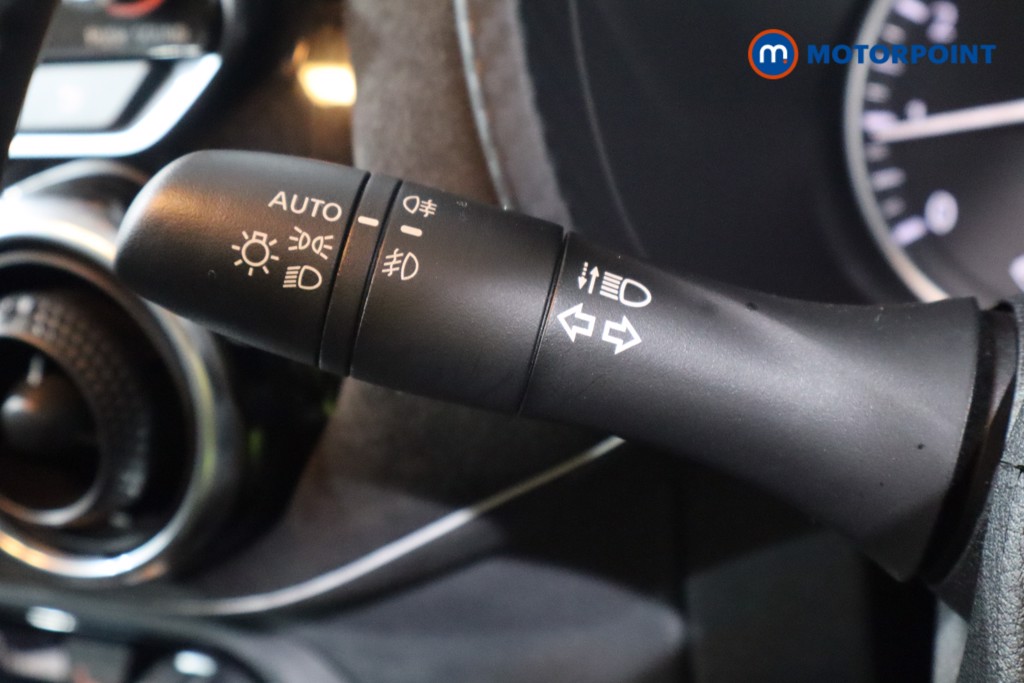 Nissan Juke Tekna-Plus Manual Petrol SUV - Stock Number (1601897) - 16th supplementary image