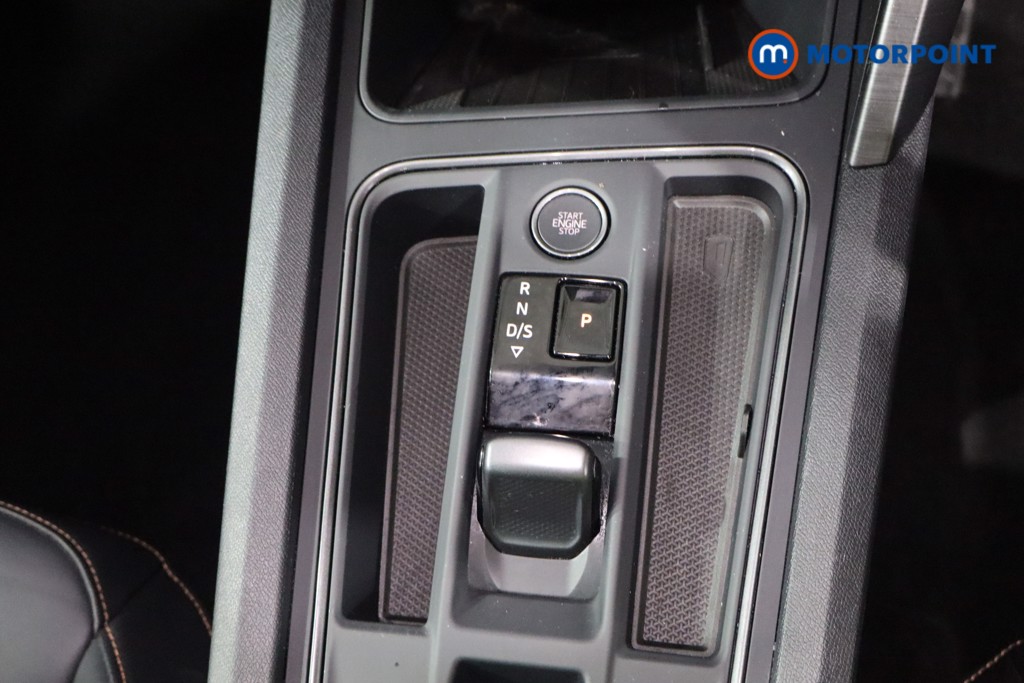 Cupra Formentor V2 Automatic Petrol Plug-In Hybrid SUV - Stock Number (1601980) - 13th supplementary image