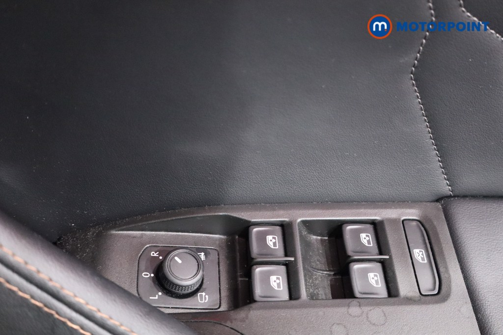 Cupra Formentor V2 Automatic Petrol Plug-In Hybrid SUV - Stock Number (1601980) - 21st supplementary image