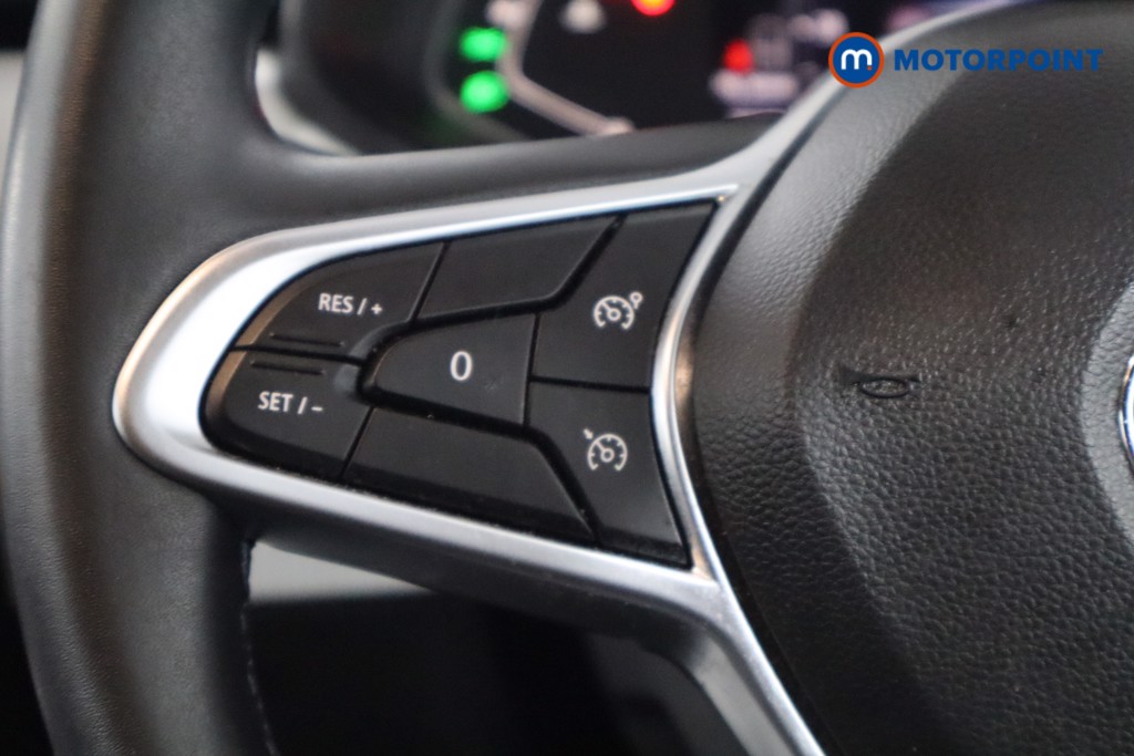 Renault Clio Techno Manual Petrol Hatchback - Stock Number (1602046) - 8th supplementary image