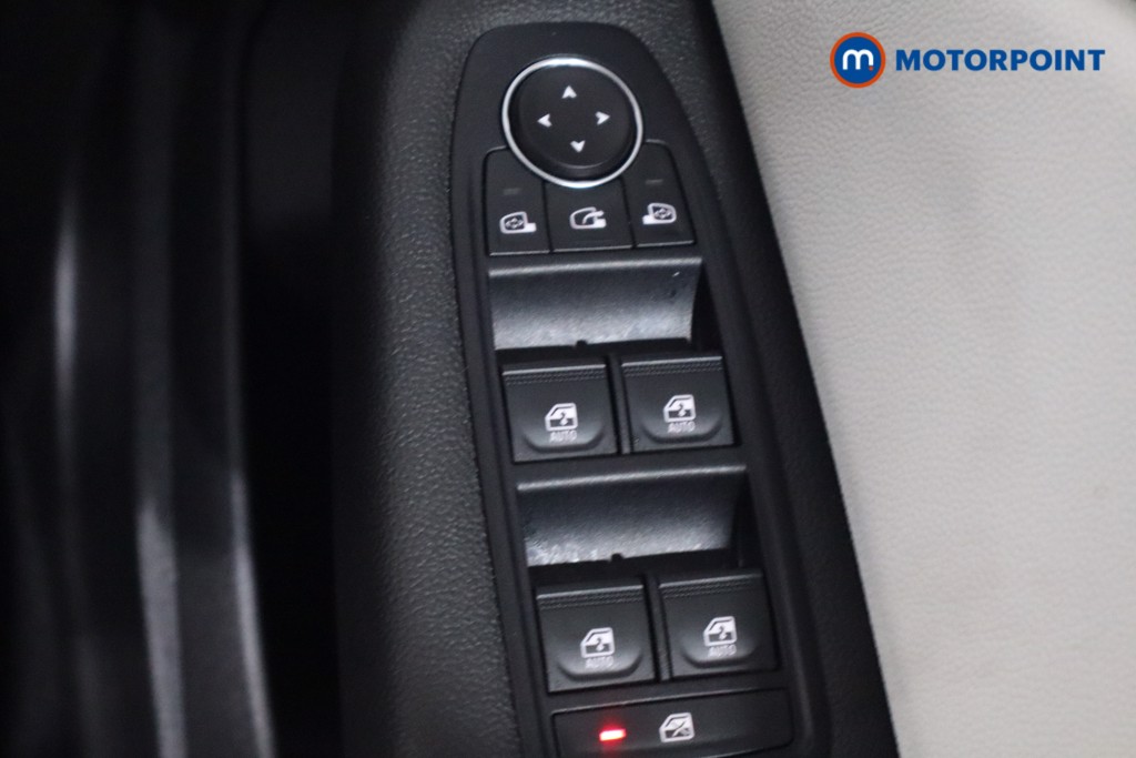 Renault Clio Techno Manual Petrol Hatchback - Stock Number (1602046) - 13th supplementary image