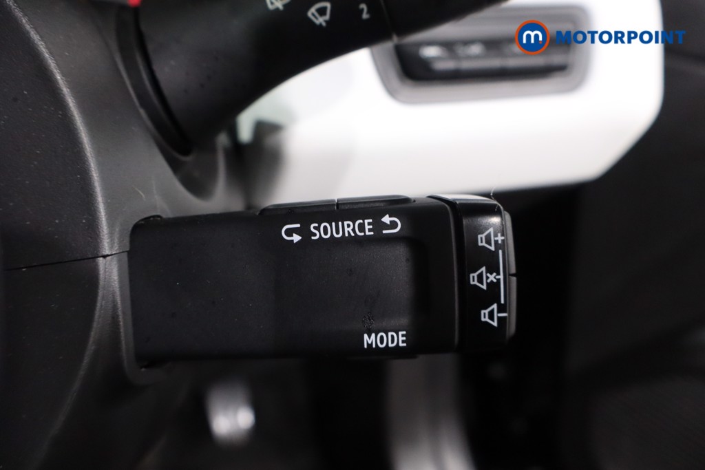 Renault Clio Techno Manual Petrol Hatchback - Stock Number (1602046) - 22nd supplementary image