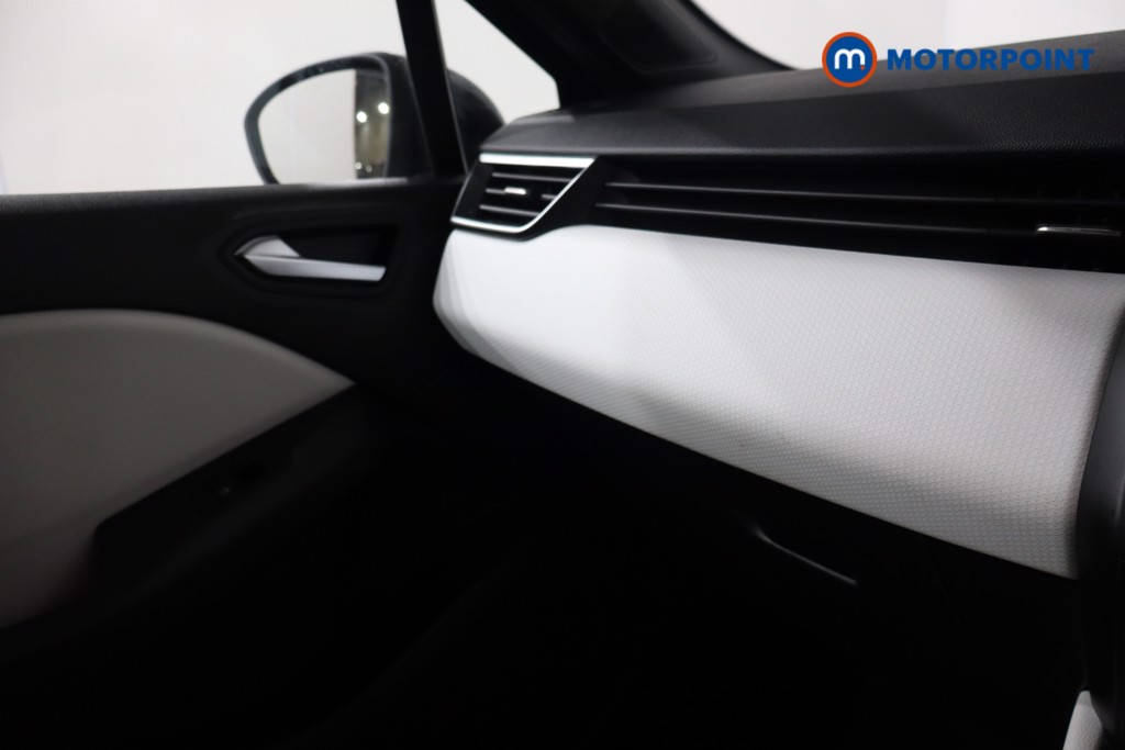 Renault Clio Techno Manual Petrol Hatchback - Stock Number (1602046) - 24th supplementary image