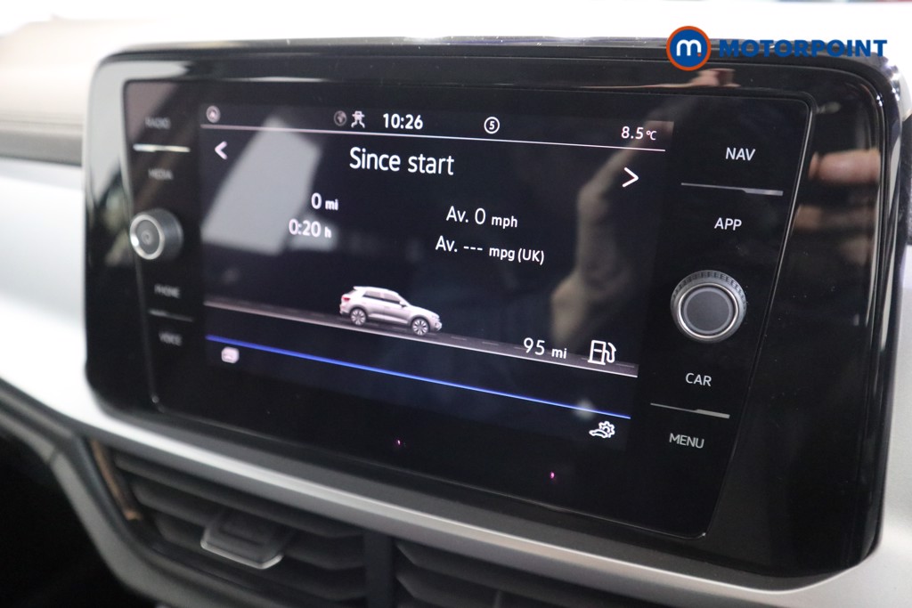 Volkswagen T-Roc Life Manual Petrol SUV - Stock Number (1602126) - 6th supplementary image