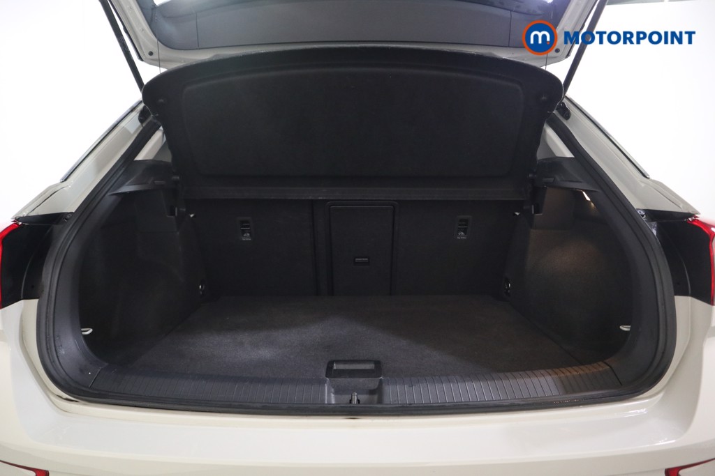 Volkswagen T-Roc Life Manual Petrol SUV - Stock Number (1602126) - 18th supplementary image
