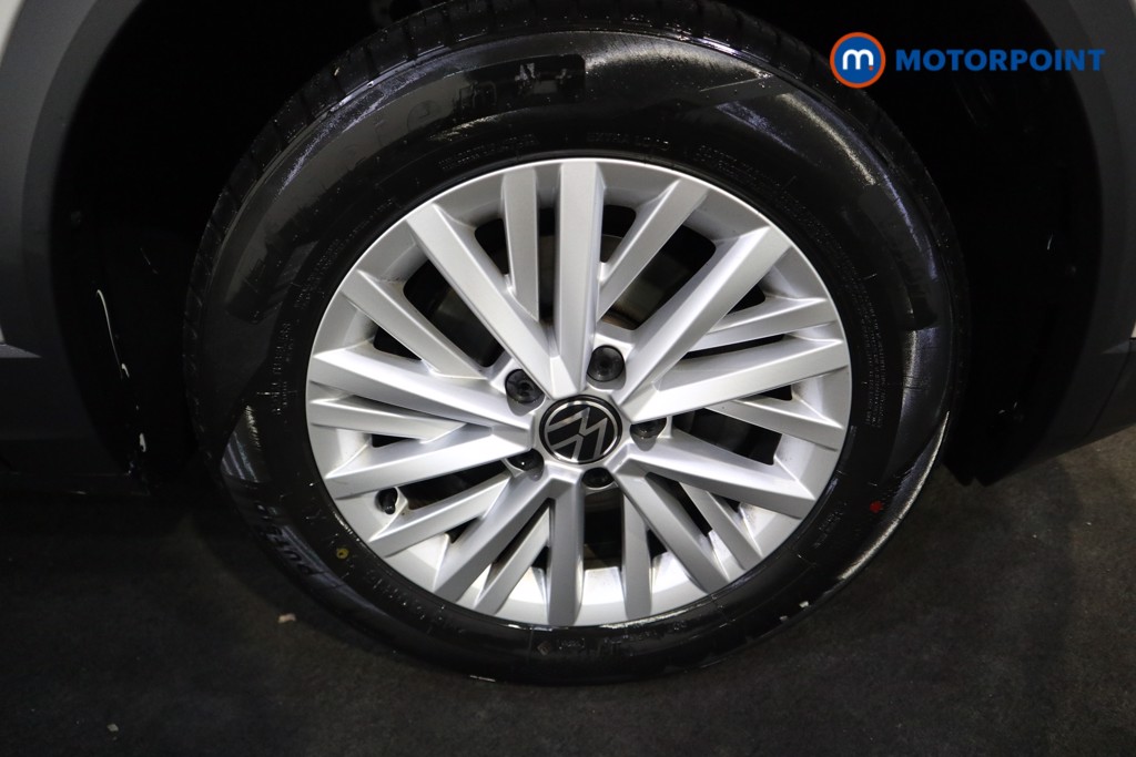 Volkswagen T-Roc Life Manual Petrol SUV - Stock Number (1602126) - 20th supplementary image