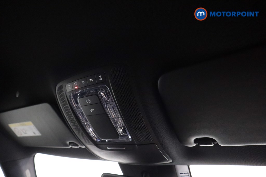 Mercedes-Benz A Class Amg Line Manual Petrol Saloon - Stock Number (1602165) - 8th supplementary image