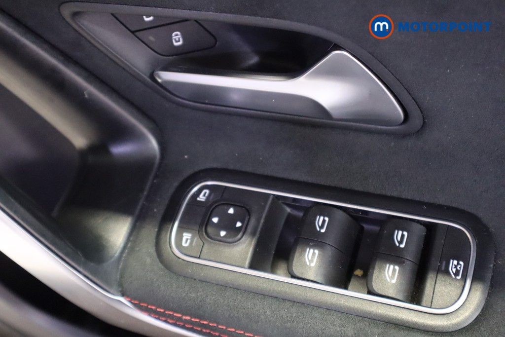 Mercedes-Benz A Class Amg Line Manual Petrol Saloon - Stock Number (1602165) - 11th supplementary image