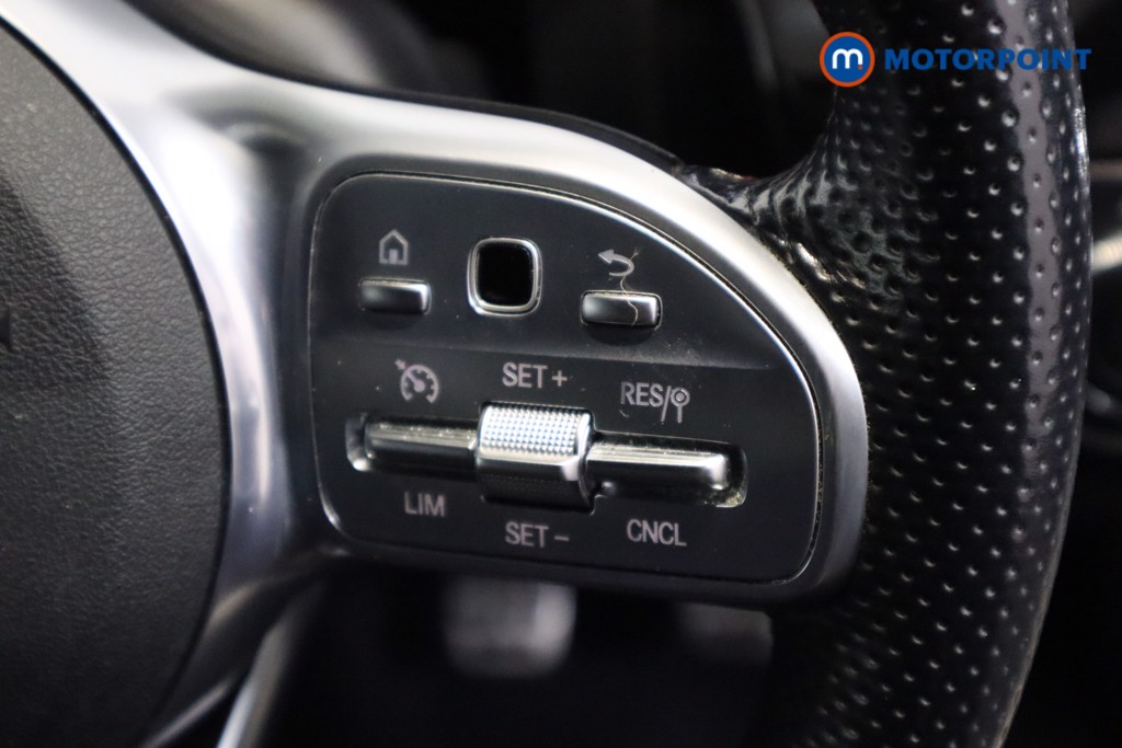 Mercedes-Benz A Class Amg Line Manual Petrol Saloon - Stock Number (1602165) - 14th supplementary image