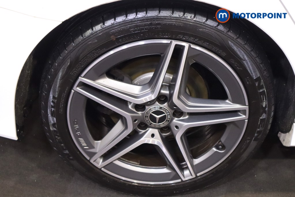 Mercedes-Benz A Class Amg Line Manual Petrol Saloon - Stock Number (1602165) - 22nd supplementary image