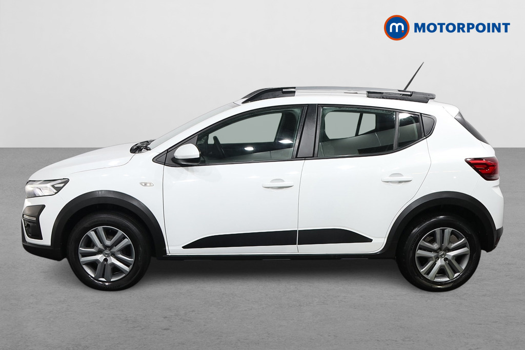 Dacia Sandero Stepway Comfort Manual Petrol Hatchback - Stock Number (1602176) - Passenger side