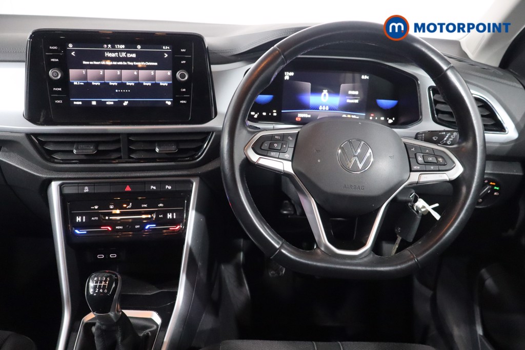 Volkswagen T-Roc Life Manual Petrol SUV - Stock Number (1602196) - 3rd supplementary image