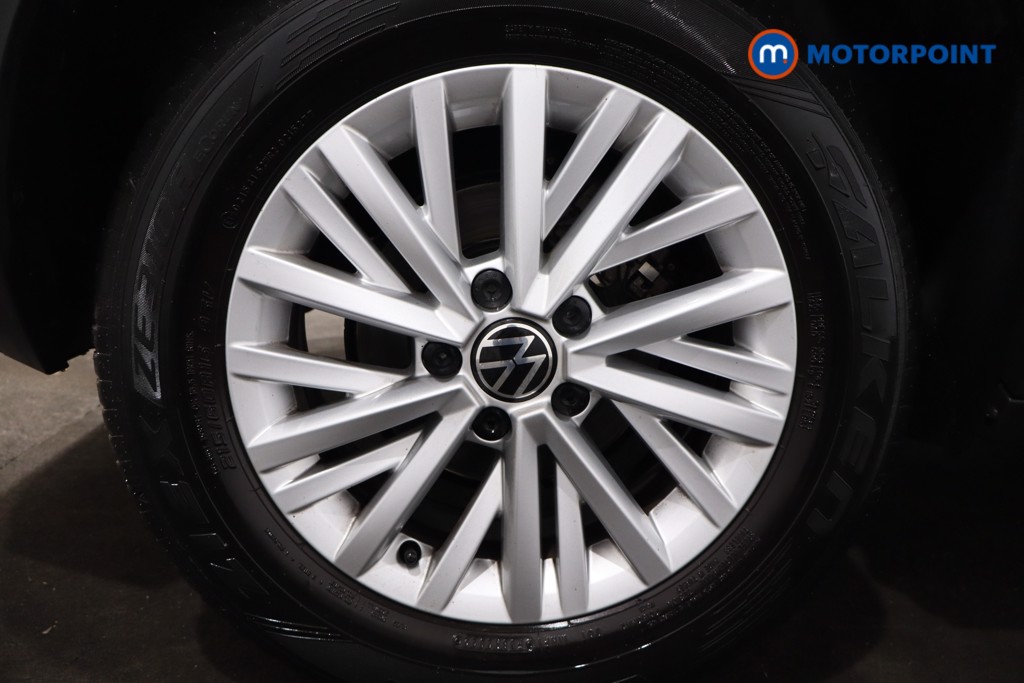 Volkswagen T-Roc Life Manual Petrol SUV - Stock Number (1602196) - 9th supplementary image