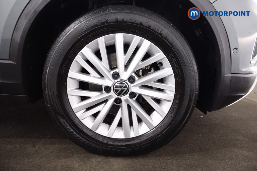 Volkswagen T-Roc Life Manual Petrol SUV - Stock Number (1602196) - 10th supplementary image