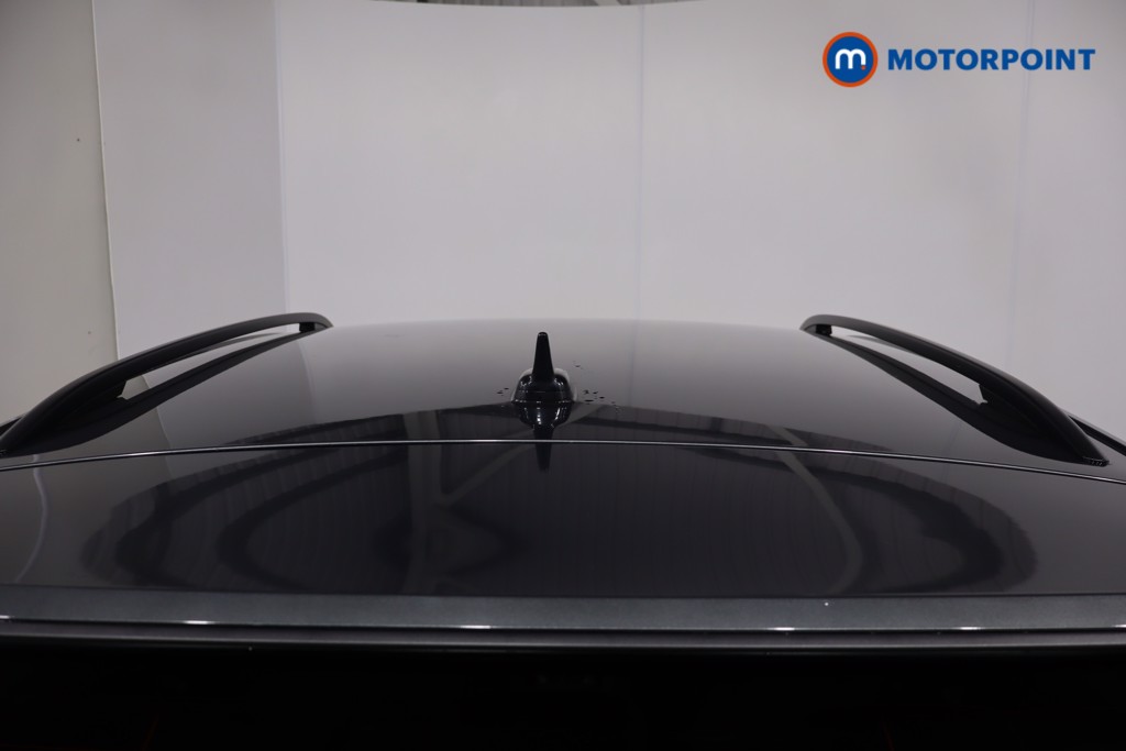 Volkswagen T-Roc Life Manual Petrol SUV - Stock Number (1602196) - 30th supplementary image