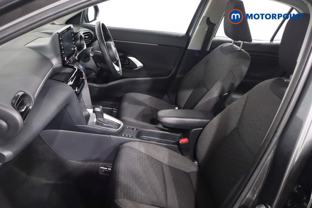 Toyota Yaris Cross Icon Automatic Petrol-Electric Hybrid Estate - Stock Number (1602408) - 4th supplementary image