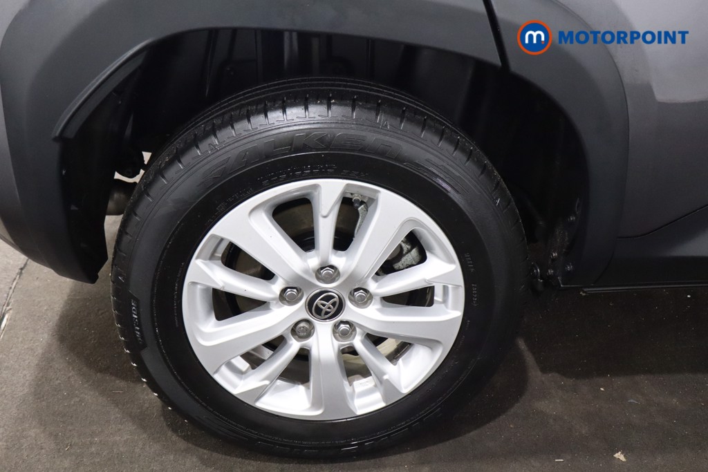 Toyota Yaris Cross Icon Automatic Petrol-Electric Hybrid Estate - Stock Number (1602408) - 9th supplementary image