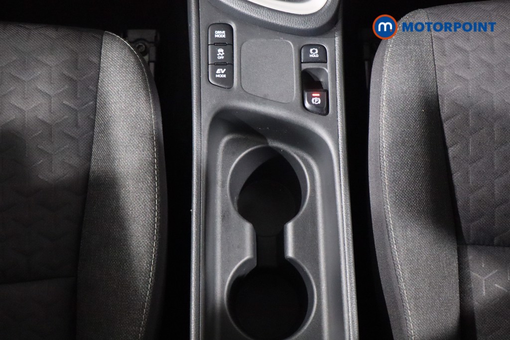 Toyota Yaris Cross Icon Automatic Petrol-Electric Hybrid Estate - Stock Number (1602408) - 15th supplementary image