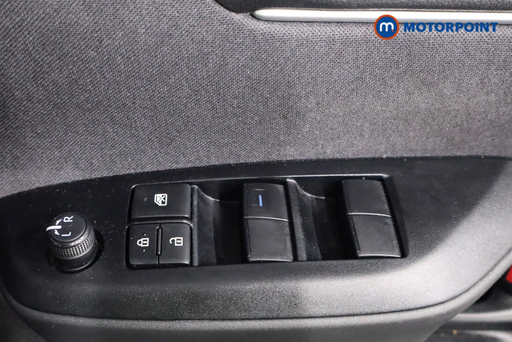 Toyota Yaris Cross Icon Automatic Petrol-Electric Hybrid Estate - Stock Number (1602408) - 19th supplementary image