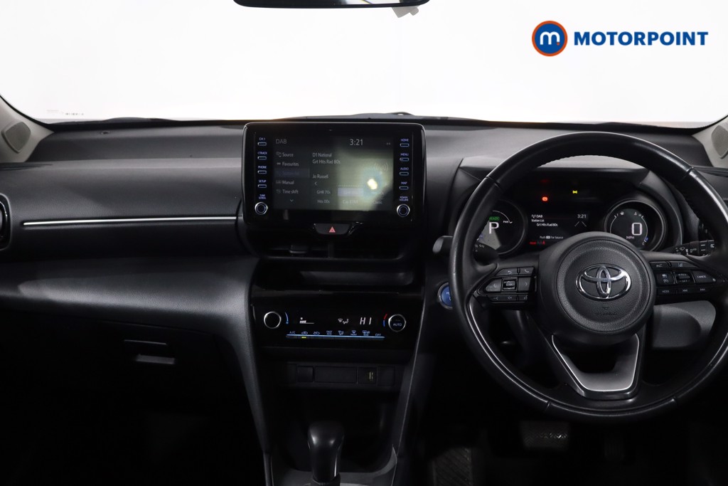 Toyota Yaris Cross Icon Automatic Petrol-Electric Hybrid Estate - Stock Number (1602408) - 1st supplementary image