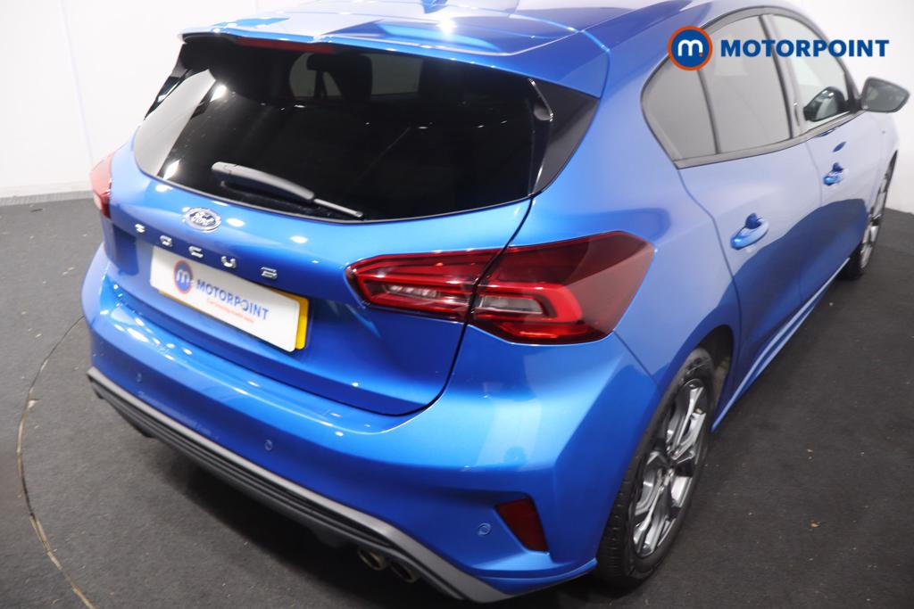 Ford Focus St-Line Manual Petrol Hatchback - Stock Number (1602514) - 4th supplementary image
