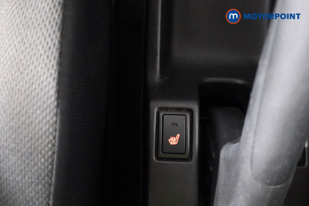 Suzuki Swift Motion Manual Petrol Hatchback - Stock Number (1602636) - 16th supplementary image