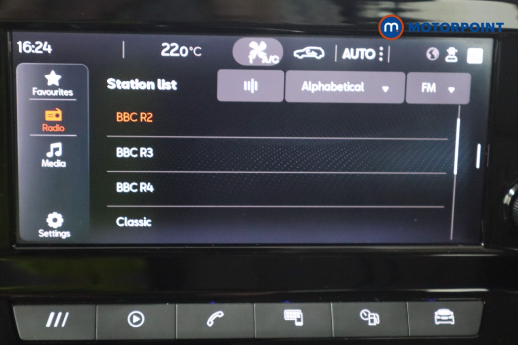 Seat Leon SE Manual Petrol Hatchback - Stock Number (1602660) - 2nd supplementary image