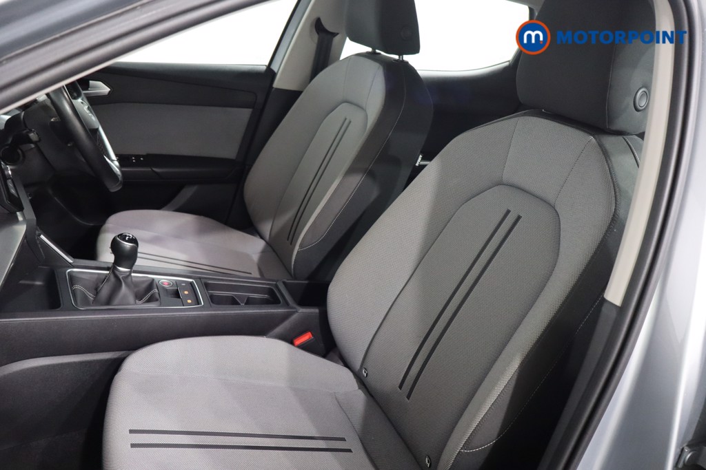 Seat Leon SE Manual Petrol Hatchback - Stock Number (1602660) - 5th supplementary image