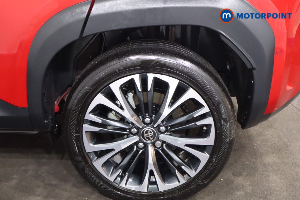 Toyota Yaris Cross Excel Automatic Petrol-Electric Hybrid Estate - Stock Number (1602771) - 12th supplementary image