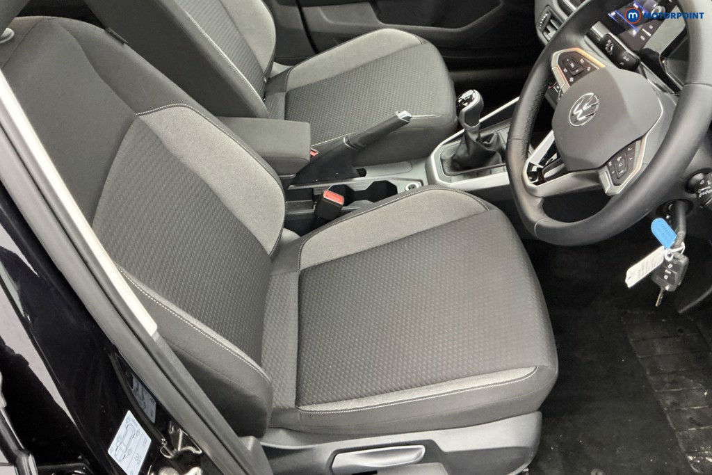 Volkswagen Polo Life Manual Petrol Hatchback - Stock Number (1530336) - 5th supplementary image