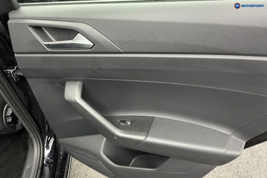 Volkswagen Polo Life Manual Petrol Hatchback - Stock Number (1530336) - 23rd supplementary image