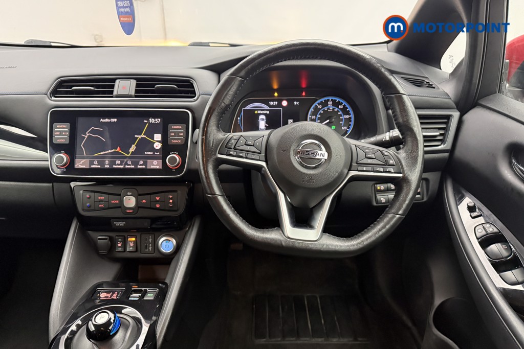 Nissan Leaf N-Connecta Automatic Electric Hatchback - Stock Number (1576576) - 2nd supplementary image