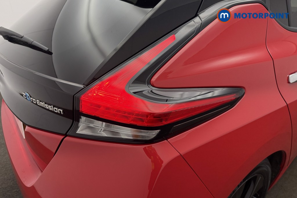 Nissan Leaf N-Connecta Automatic Electric Hatchback - Stock Number (1576576) - 17th supplementary image