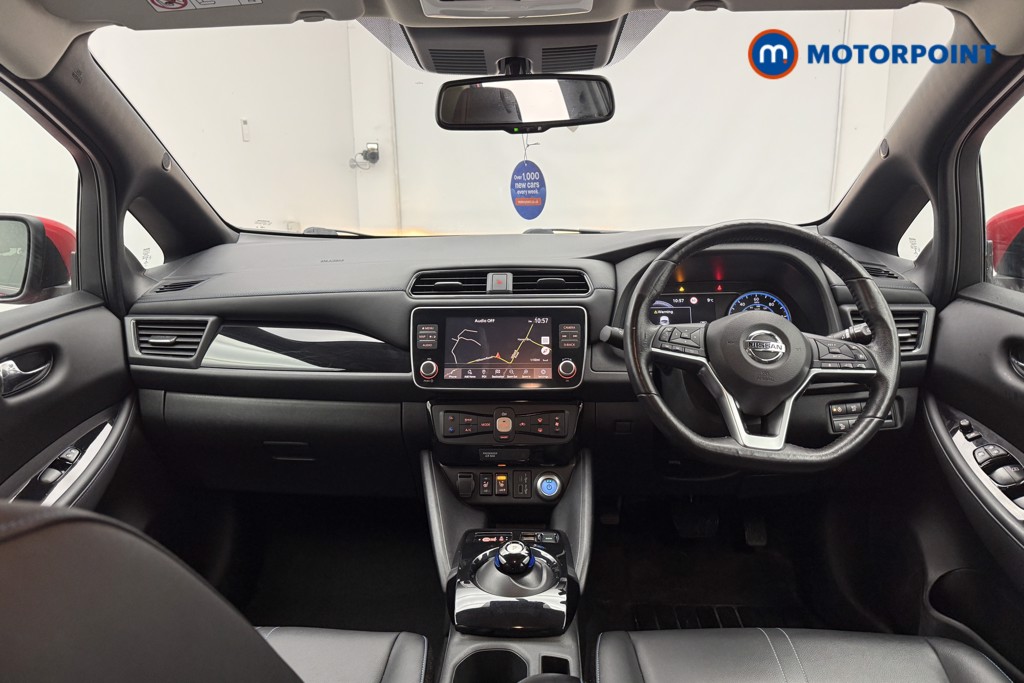 Nissan Leaf N-Connecta Automatic Electric Hatchback - Stock Number (1576576) - 1st supplementary image