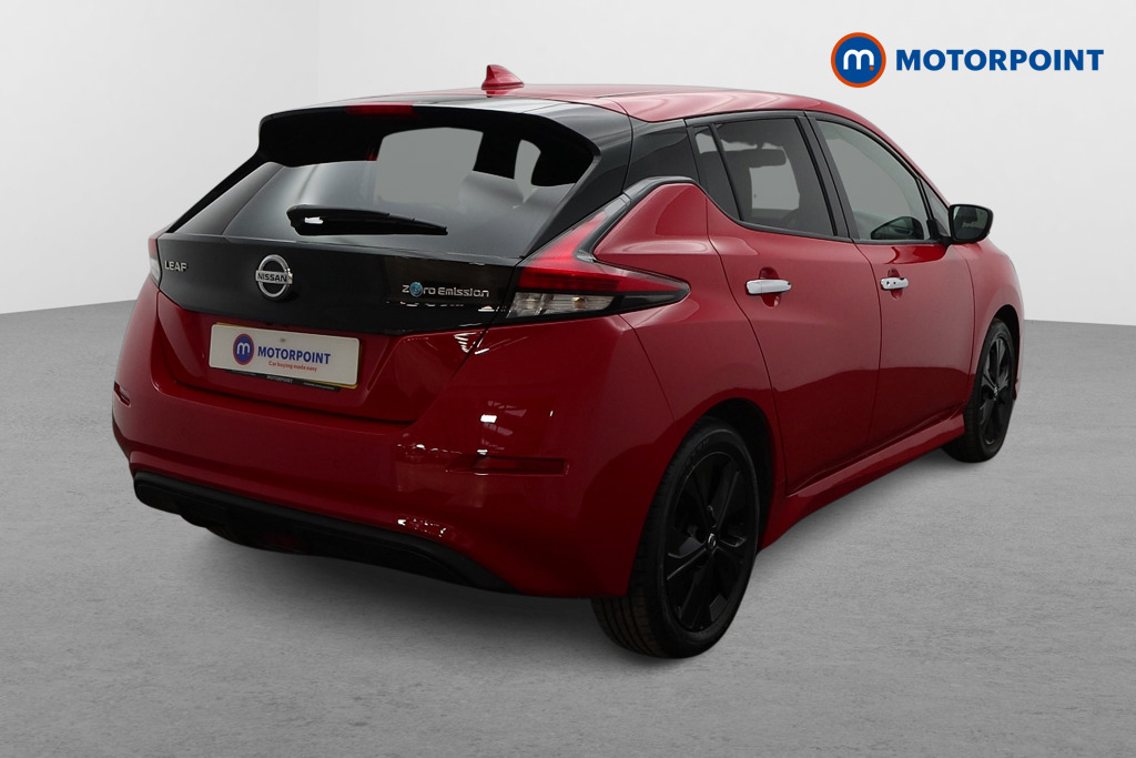 Nissan Leaf N-Connecta Automatic Electric Hatchback - Stock Number (1576576) - Drivers side rear corner