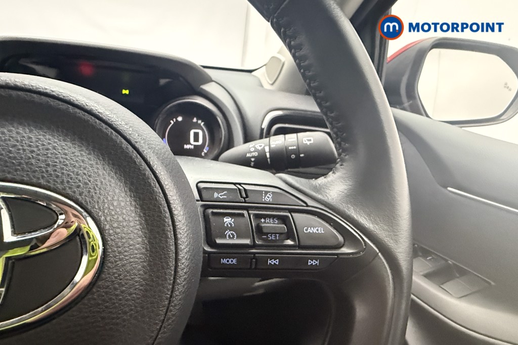 Toyota Yaris Excel Automatic Petrol-Electric Hybrid Hatchback - Stock Number (1586558) - 8th supplementary image