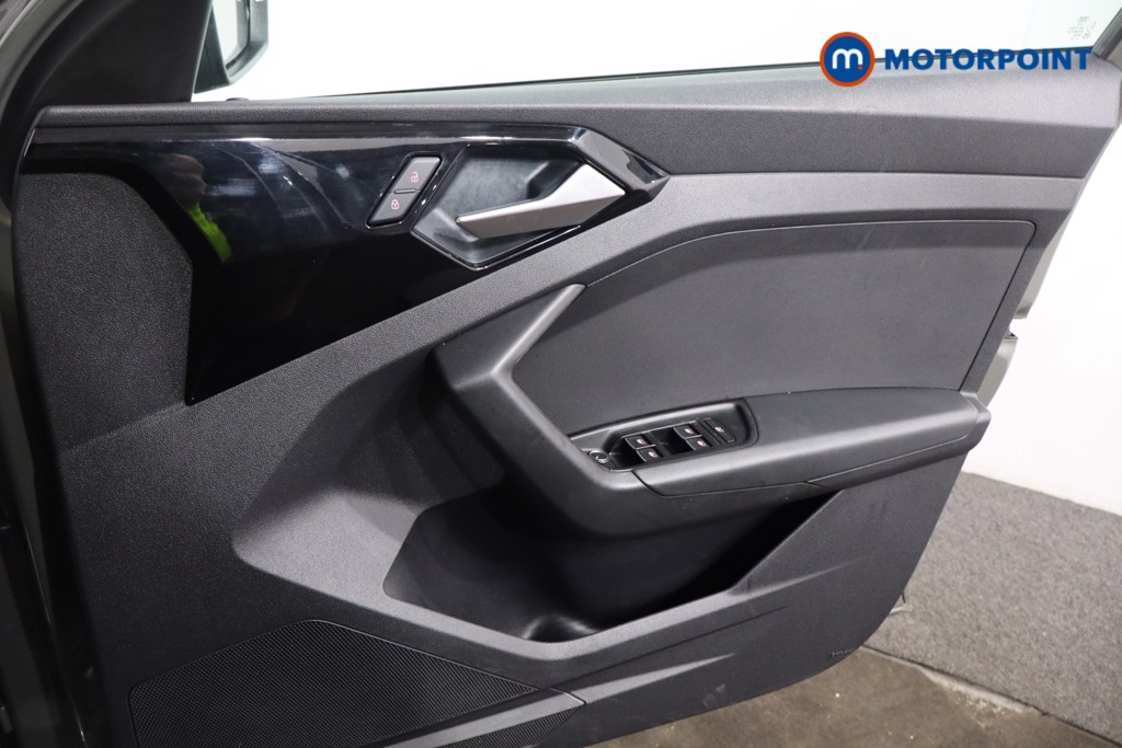 Audi A1 S Line Automatic Petrol Hatchback - Stock Number (1587000) - 18th supplementary image