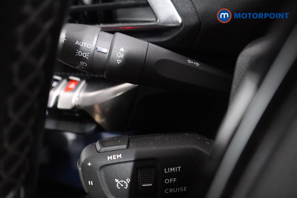 Peugeot 5008 Allure Manual Diesel SUV - Stock Number (1587035) - 7th supplementary image