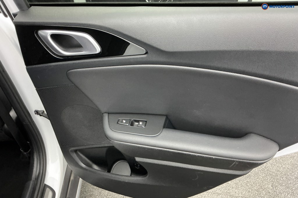 KIA Xceed 4 Manual Petrol Hatchback - Stock Number (1589976) - 25th supplementary image