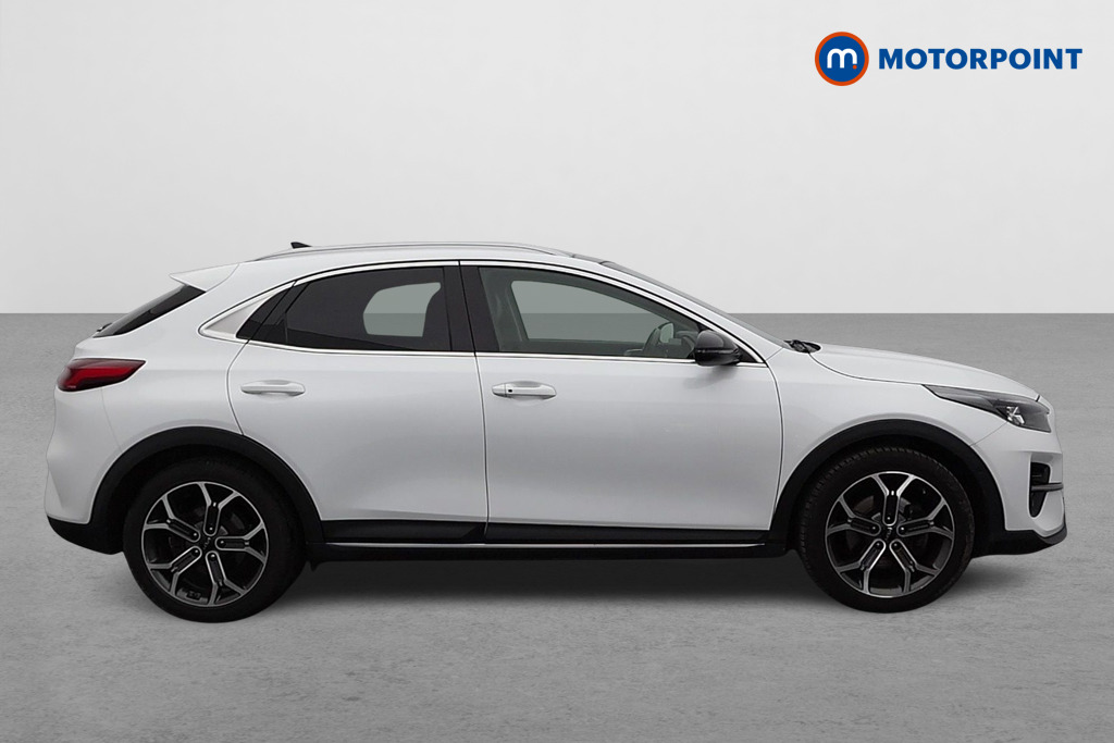 KIA Xceed 4 Manual Petrol Hatchback - Stock Number (1589976) - Drivers side