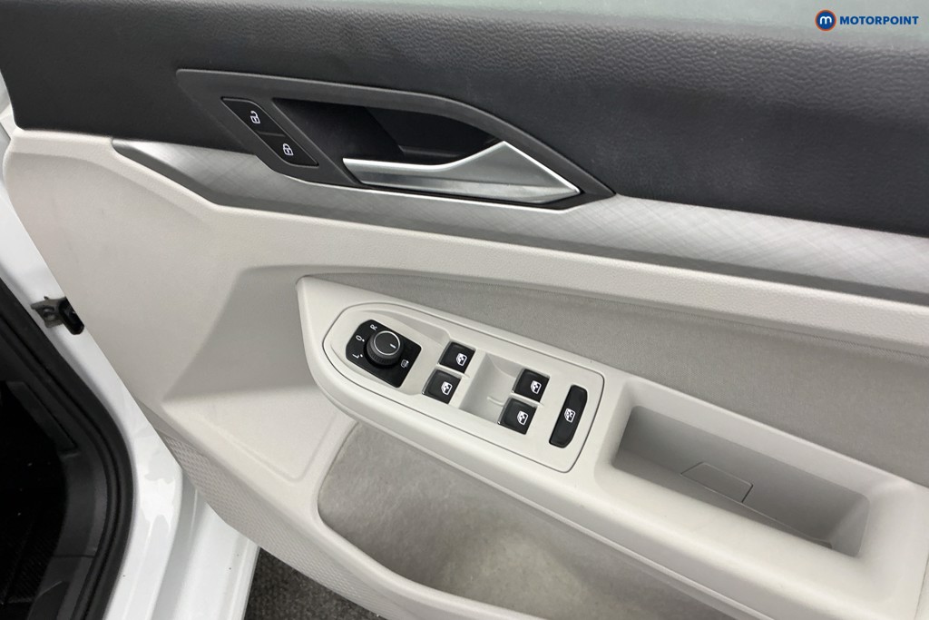 Volkswagen Golf Life Manual Petrol Hatchback - Stock Number (1590595) - 22nd supplementary image