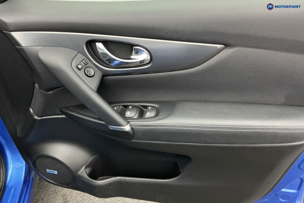 Nissan Qashqai Tekna Automatic Petrol SUV - Stock Number (1590648) - 22nd supplementary image