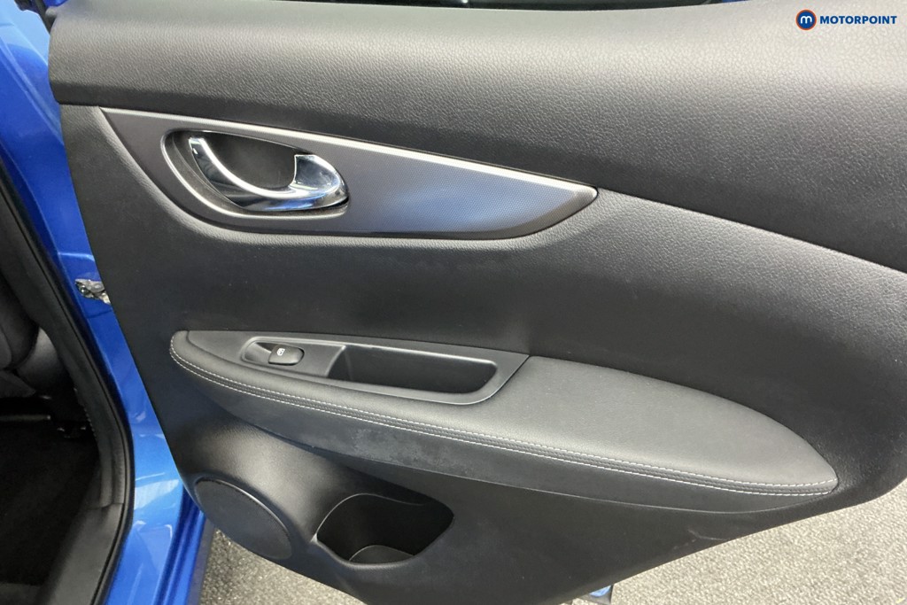 Nissan Qashqai Tekna Automatic Petrol SUV - Stock Number (1590648) - 24th supplementary image