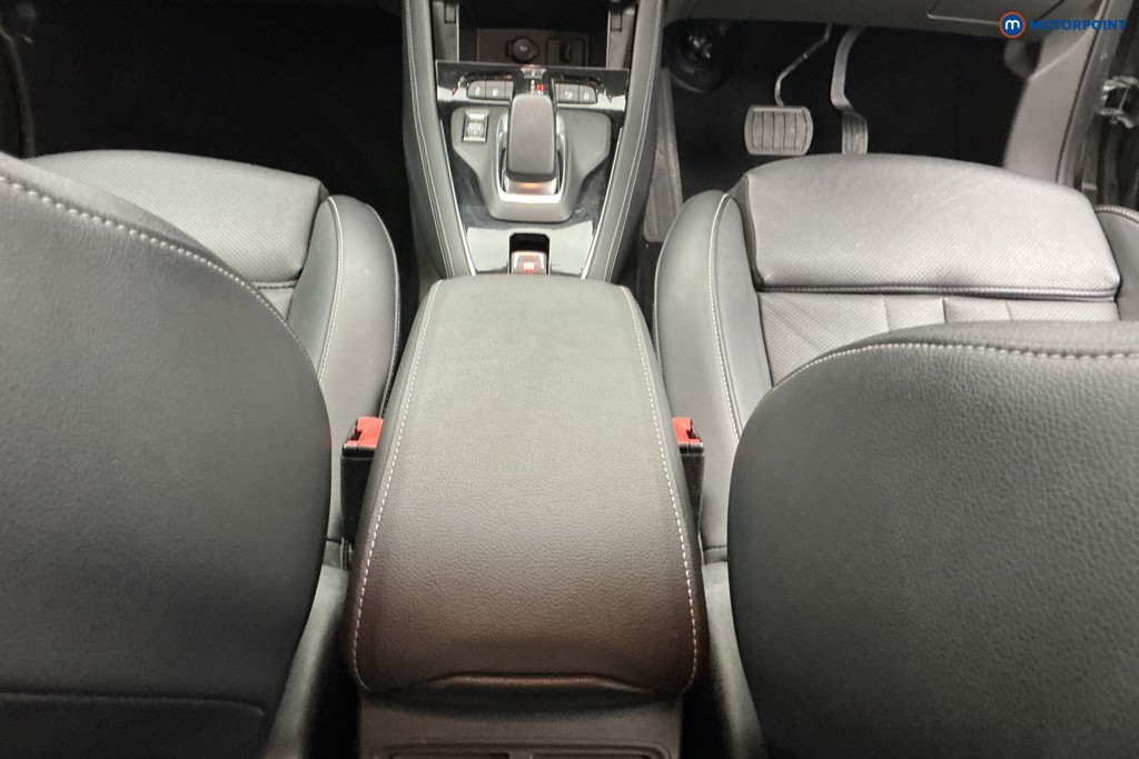 Vauxhall Grandland X Business Edition Nav Premium Automatic Petrol Plug-In Hybrid SUV - Stock Number (1591477) - 11th supplementary image