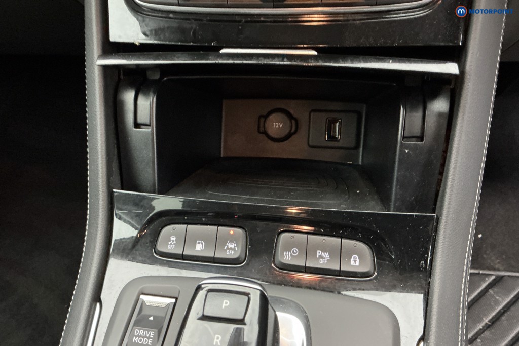 Vauxhall Grandland X Business Edition Nav Premium Automatic Petrol Plug-In Hybrid SUV - Stock Number (1591477) - 16th supplementary image