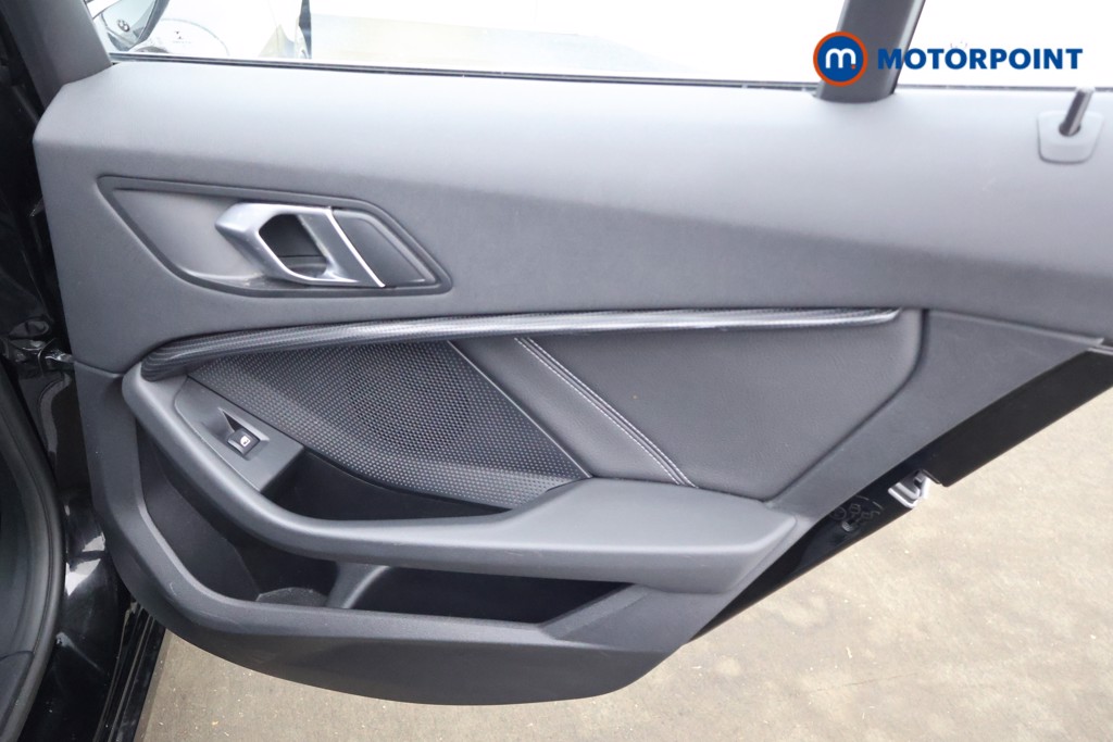 BMW 1 Series Sport Manual Petrol Hatchback - Stock Number (1591757) - 19th supplementary image