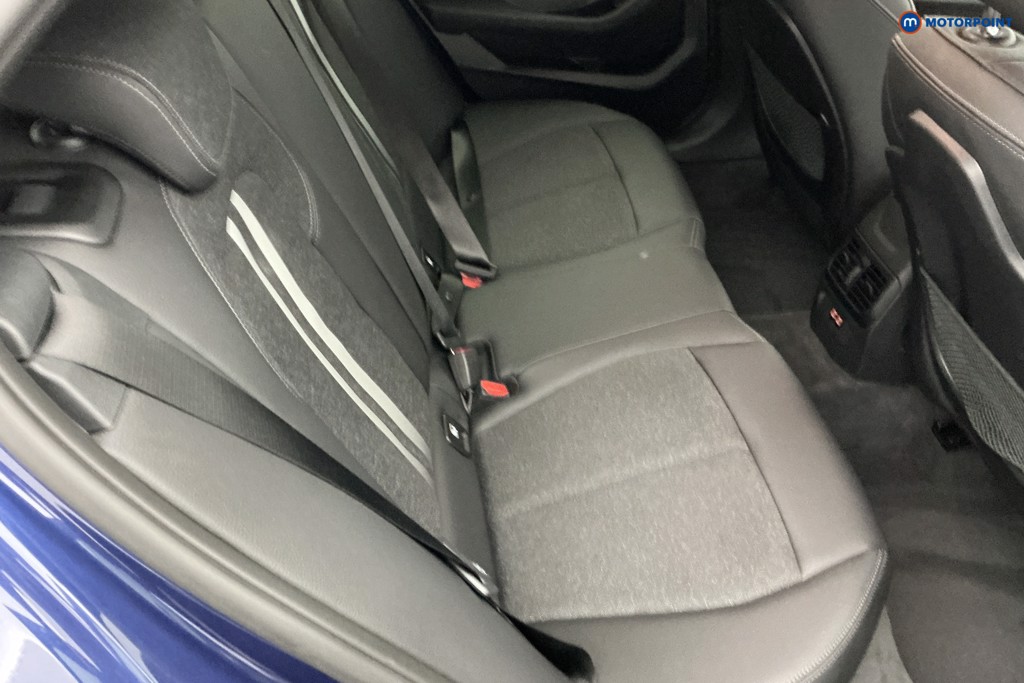 BMW 1 Series Sport Automatic Petrol Hatchback - Stock Number (1592368) - 4th supplementary image