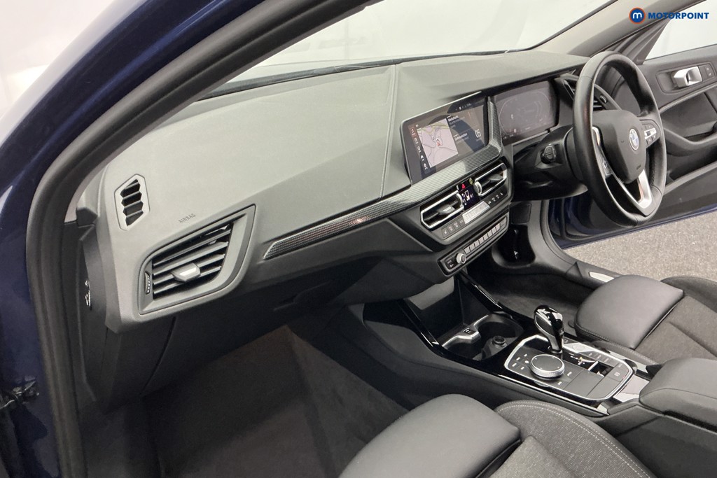 BMW 1 Series Sport Automatic Petrol Hatchback - Stock Number (1592368) - 8th supplementary image