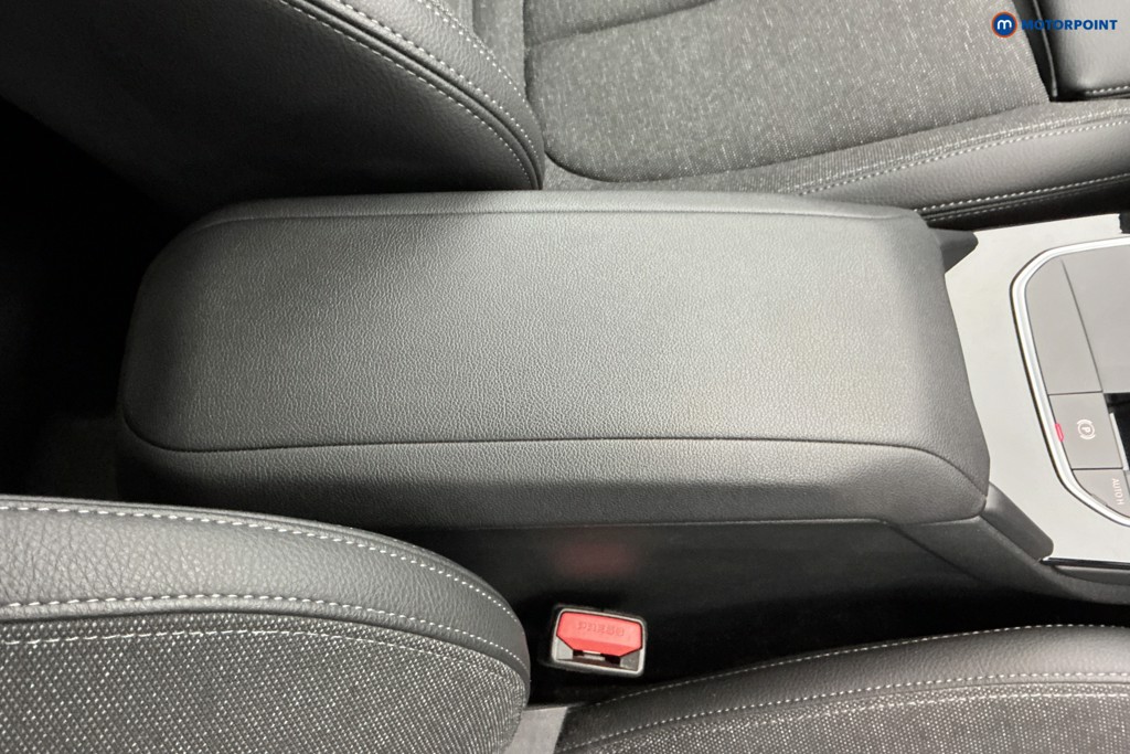 BMW 1 Series Sport Automatic Petrol Hatchback - Stock Number (1592368) - 13th supplementary image