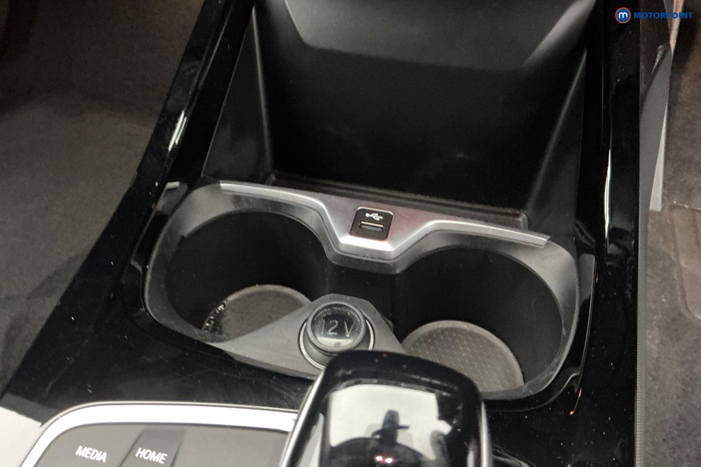 BMW 1 Series Sport Automatic Petrol Hatchback - Stock Number (1592368) - 15th supplementary image